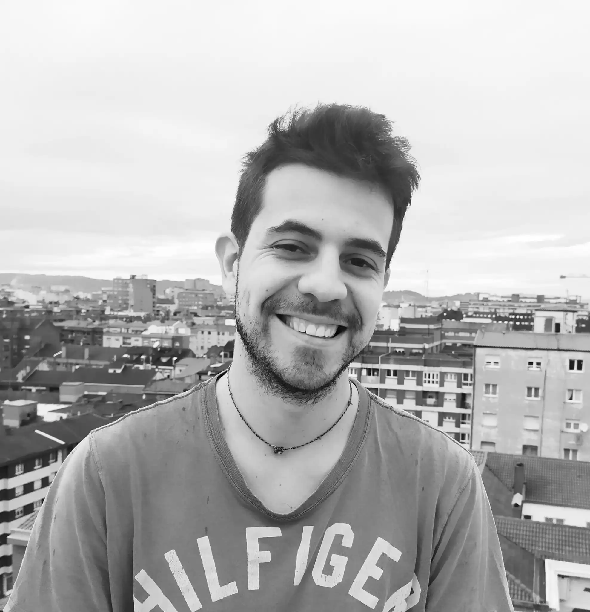 Portrait photo of myself on a top roof in Gijón, Spain